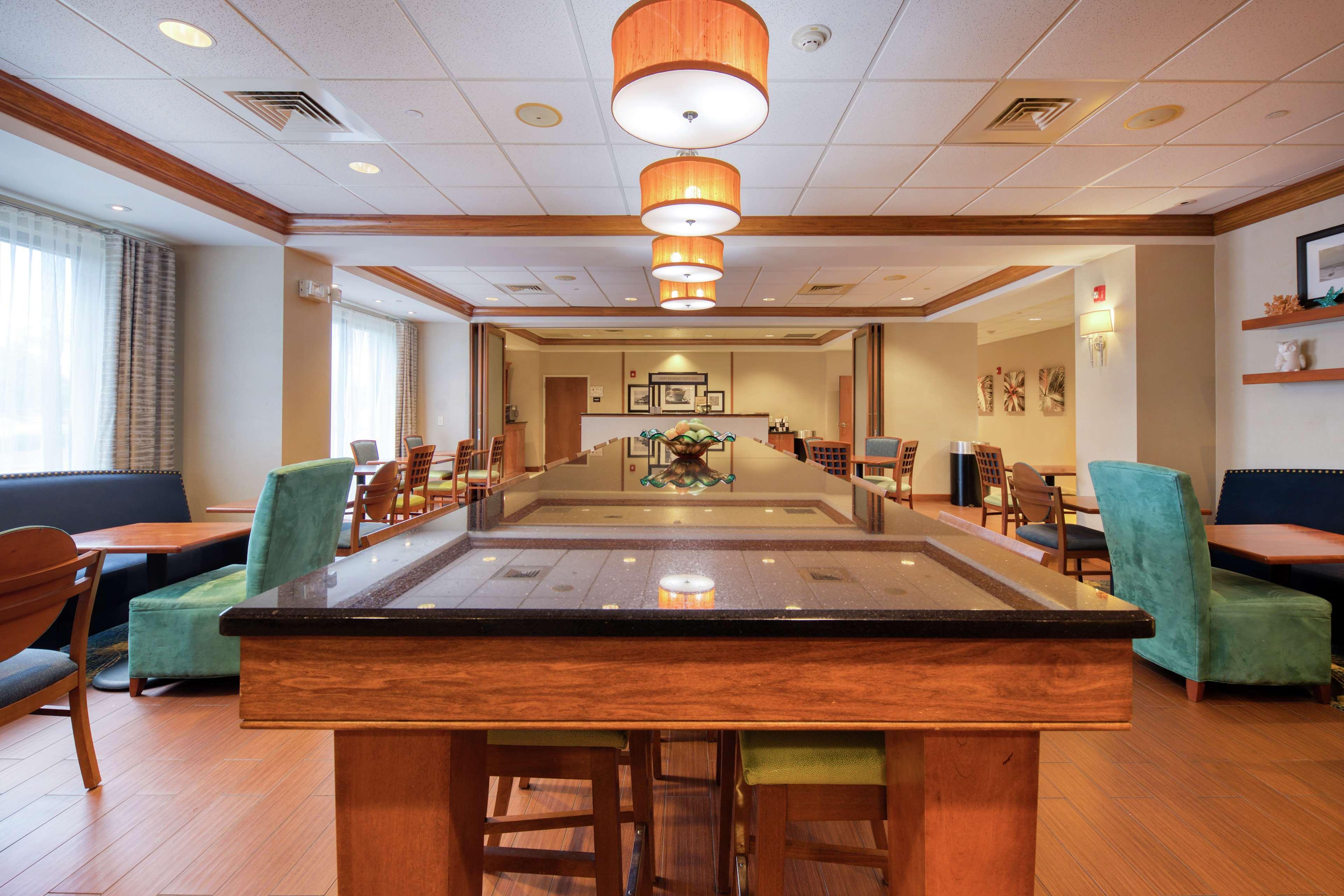 Hampton Inn Wilmington University Area Eksteriør billede