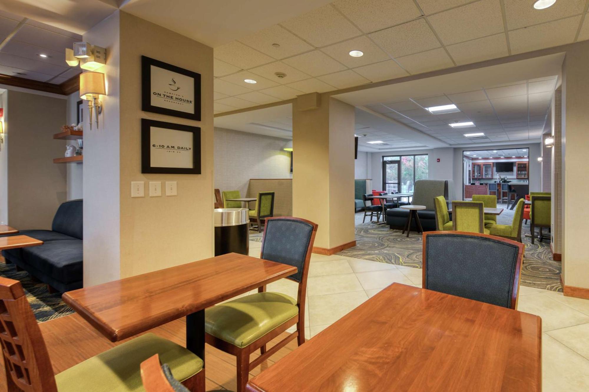 Hampton Inn Wilmington University Area Eksteriør billede
